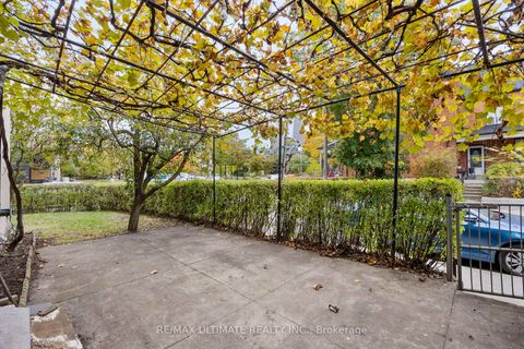 Photo 34 at 353 Dovercourt Road, Bellwoods, Toronto