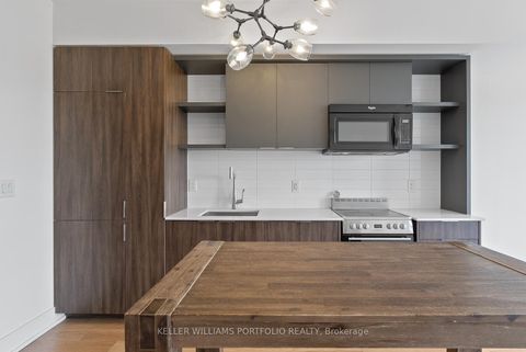Photo 7 at 310 - 6 Parkwood Avenue, Forest Hill South, Toronto
