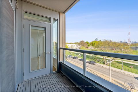 Photo 31 at 310 - 6 Parkwood Avenue, Forest Hill South, Toronto