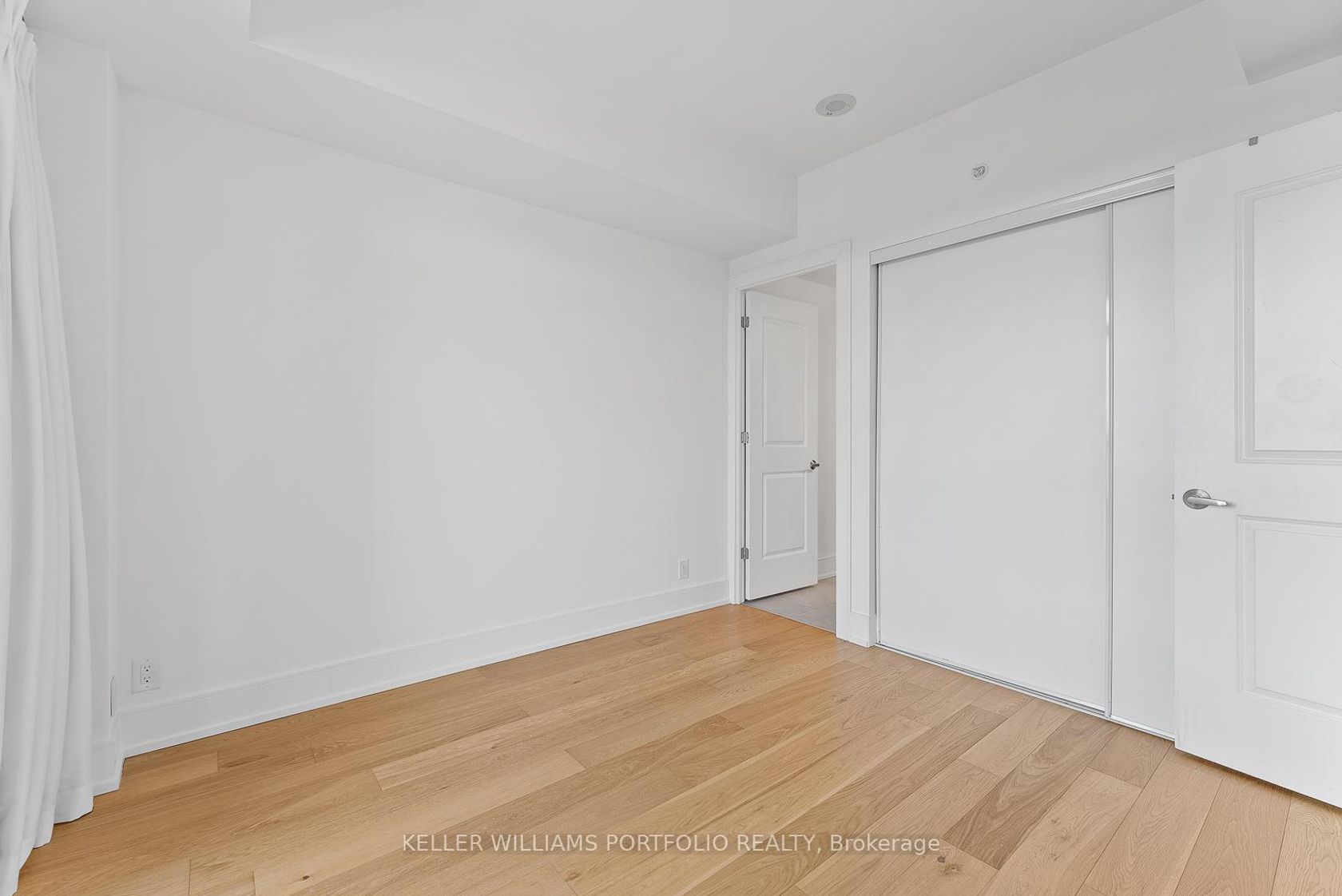 Photo 20 at 310 - 6 Parkwood Avenue, Forest Hill South, Toronto Photo 20 at 310 - 6 Parkwood Avenue, Forest Hill South, Toronto