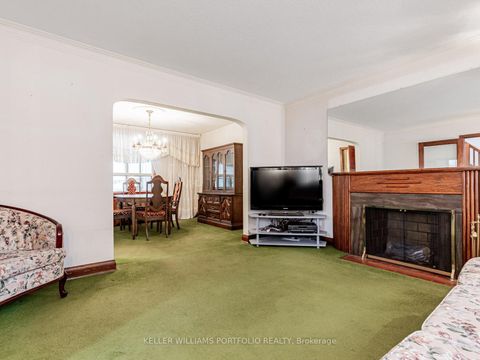 Photo 3 at 51 Glenavy Avenue, York Mills, Toronto