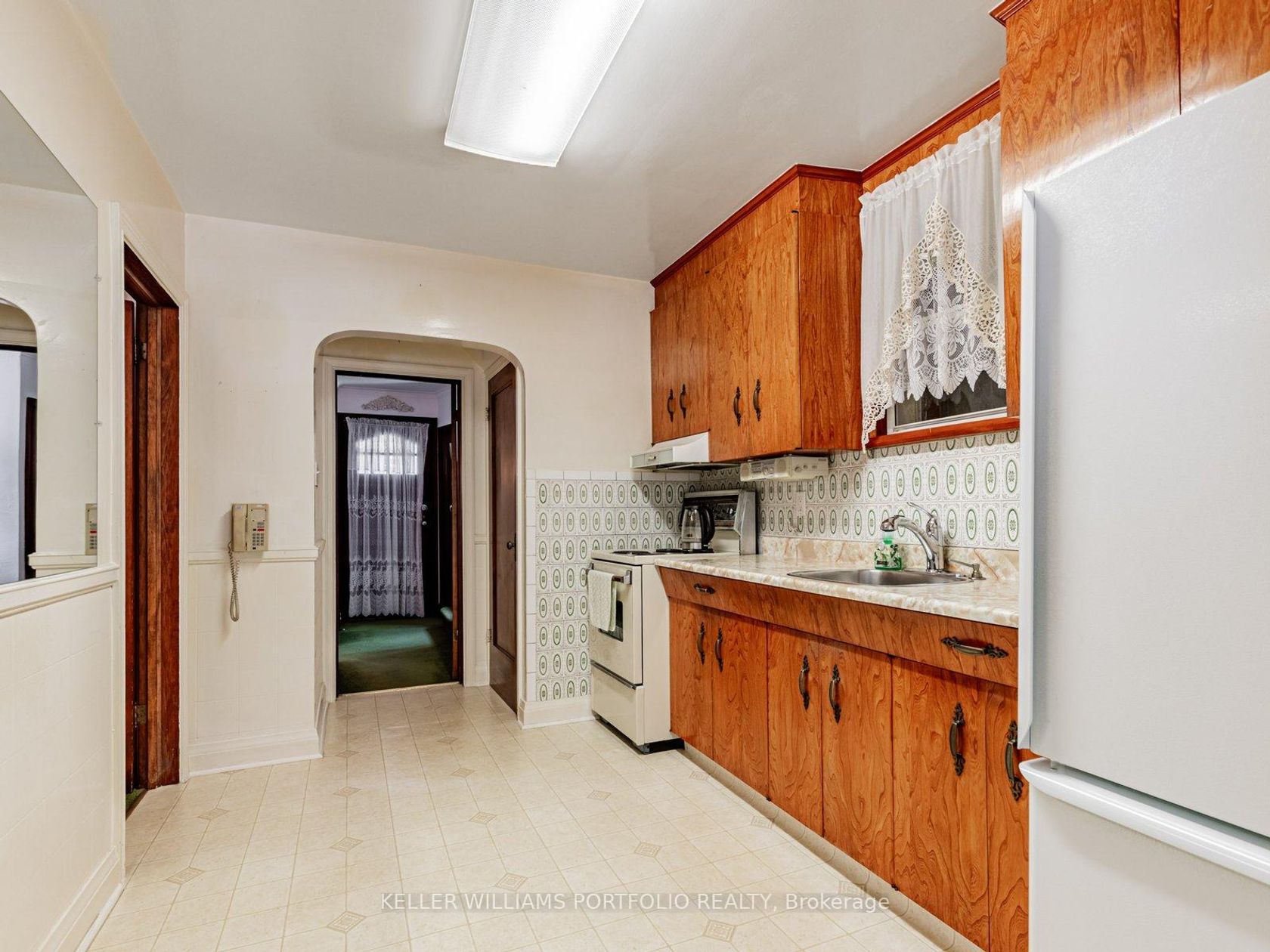 Photo 10 at 51 Glenavy Avenue, York Mills, Toronto Photo 10 at 51 Glenavy Avenue, York Mills, Toronto