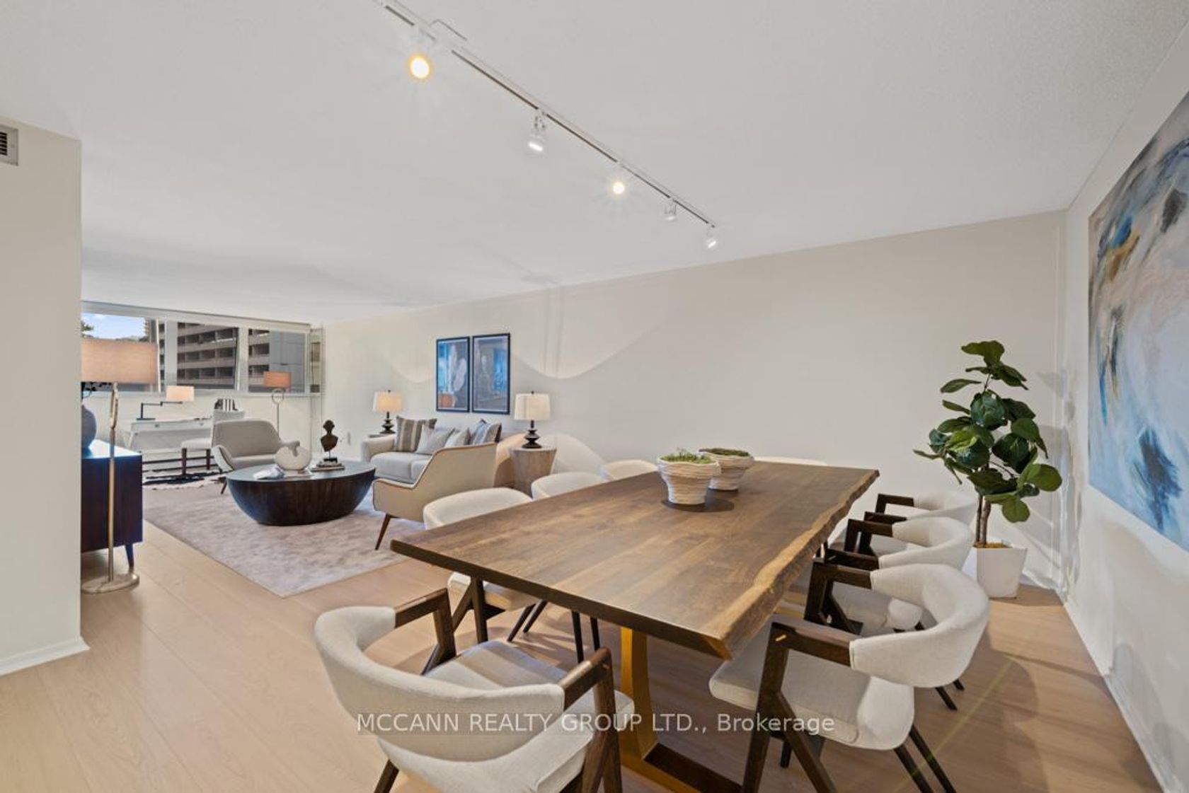 Photo 6 at 301 - 360 Bloor Street E, Moore Park, Toronto