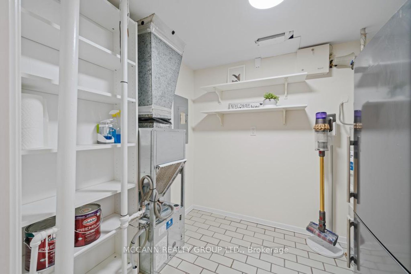 Photo 28 at 301 - 360 Bloor Street E, Moore Park, Toronto