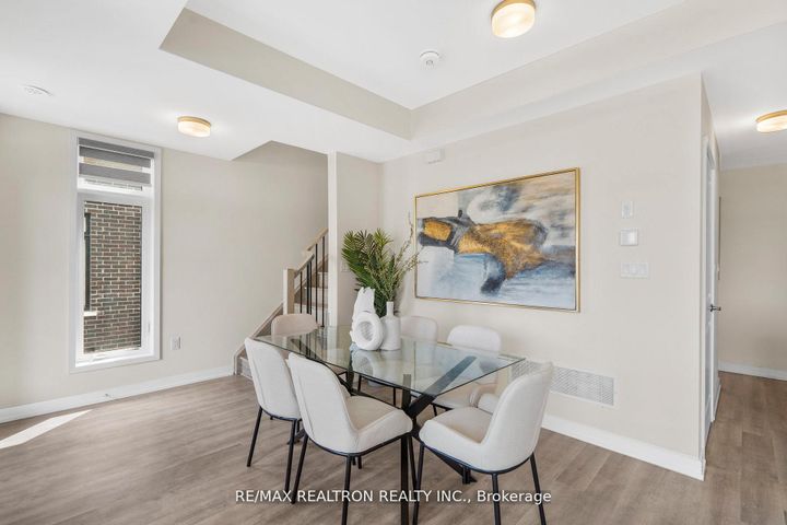 Photo 13 at 401 - 2550 Castlegate Crossing, Duffin Heights, Pickering