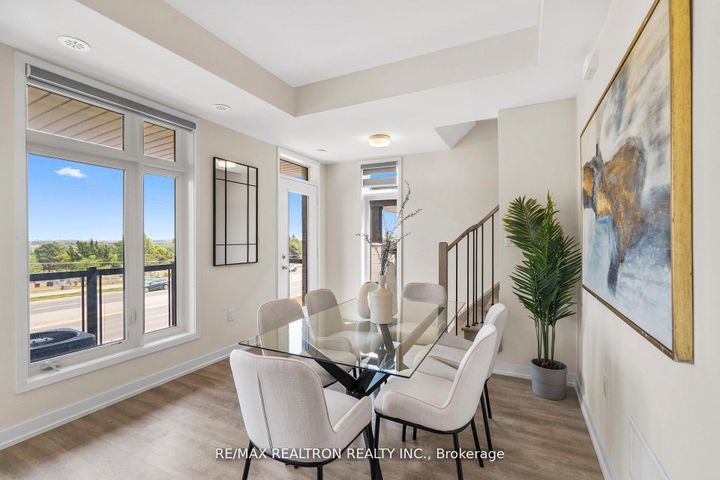 Photo 14 at 401 - 2550 Castlegate Crossing, Duffin Heights, Pickering