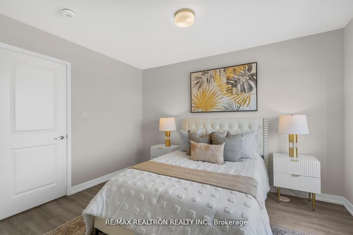 Photo 25 at 401 - 2550 Castlegate Crossing, Duffin Heights, Pickering