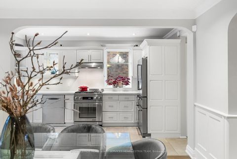 Photo 11 at 105 Airdrie Road, Leaside, Toronto