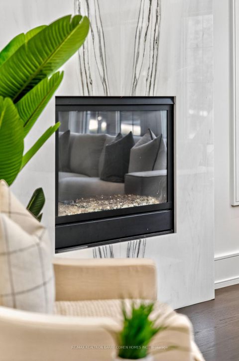 Photo 9 at 29 Junewood Crescent, Windfields, Toronto