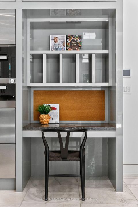 Photo 15 at 29 Junewood Crescent, Windfields, Toronto