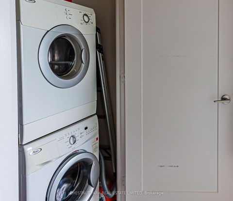 Photo 11 at 1801 - 120 Harrison Garden Boulevard, Willowdale East, Toronto