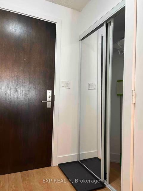 Photo 25 at 814 - 20 Blue Jays Way, Waterfront Communities C1, Toronto