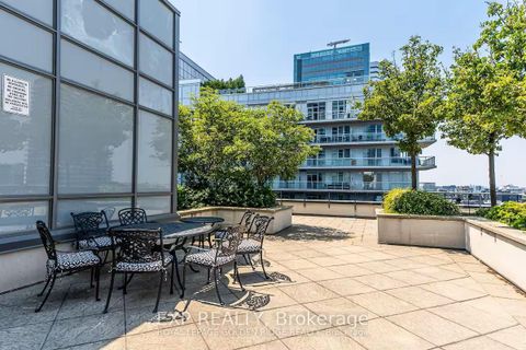 Photo 28 at 814 - 20 Blue Jays Way, Waterfront Communities C1, Toronto