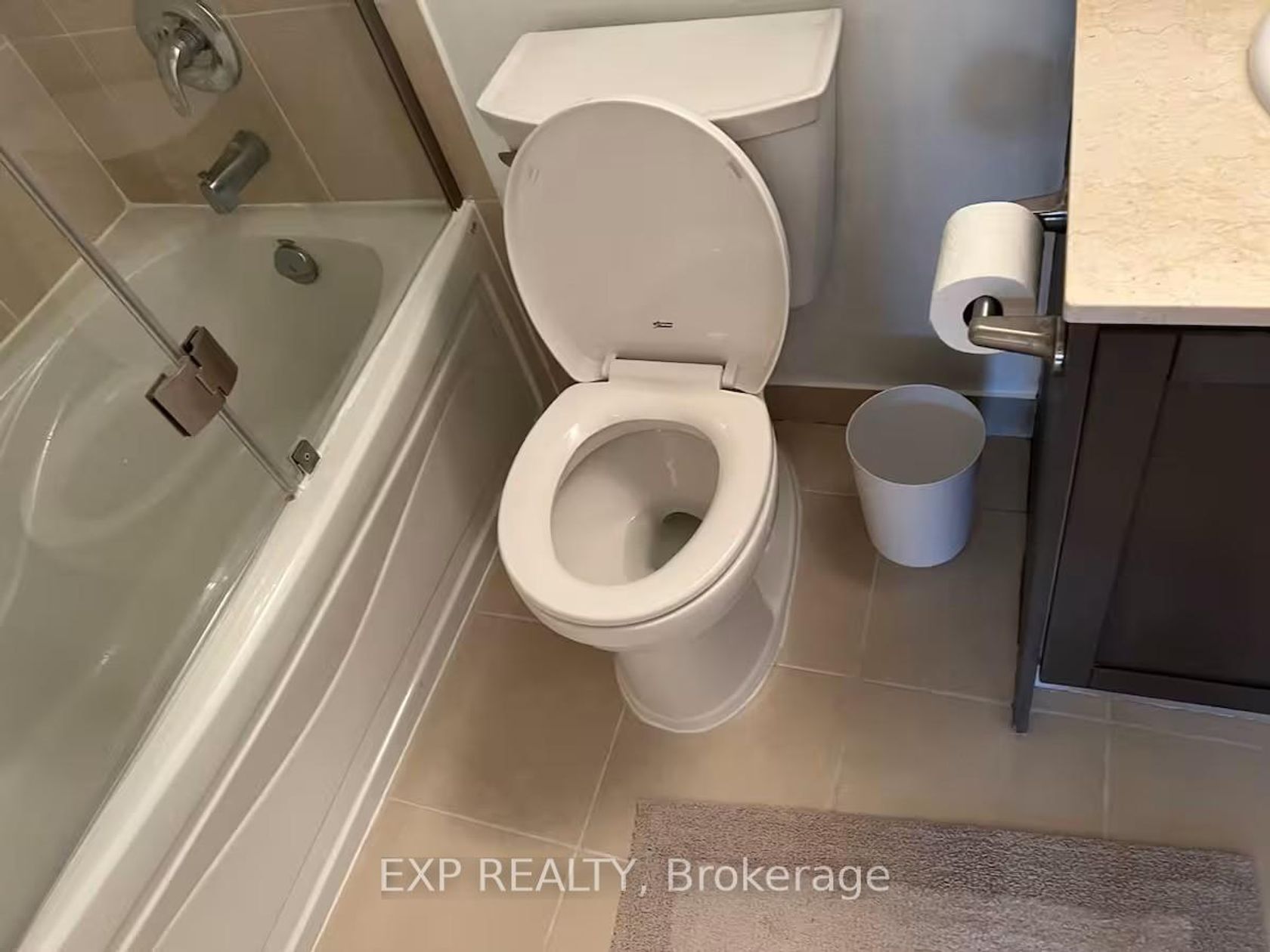 Photo 7 at 814 - 20 Blue Jays Way, Waterfront Communities C1, Toronto Photo 7 at 814 - 20 Blue Jays Way, Waterfront Communities C1, Toronto