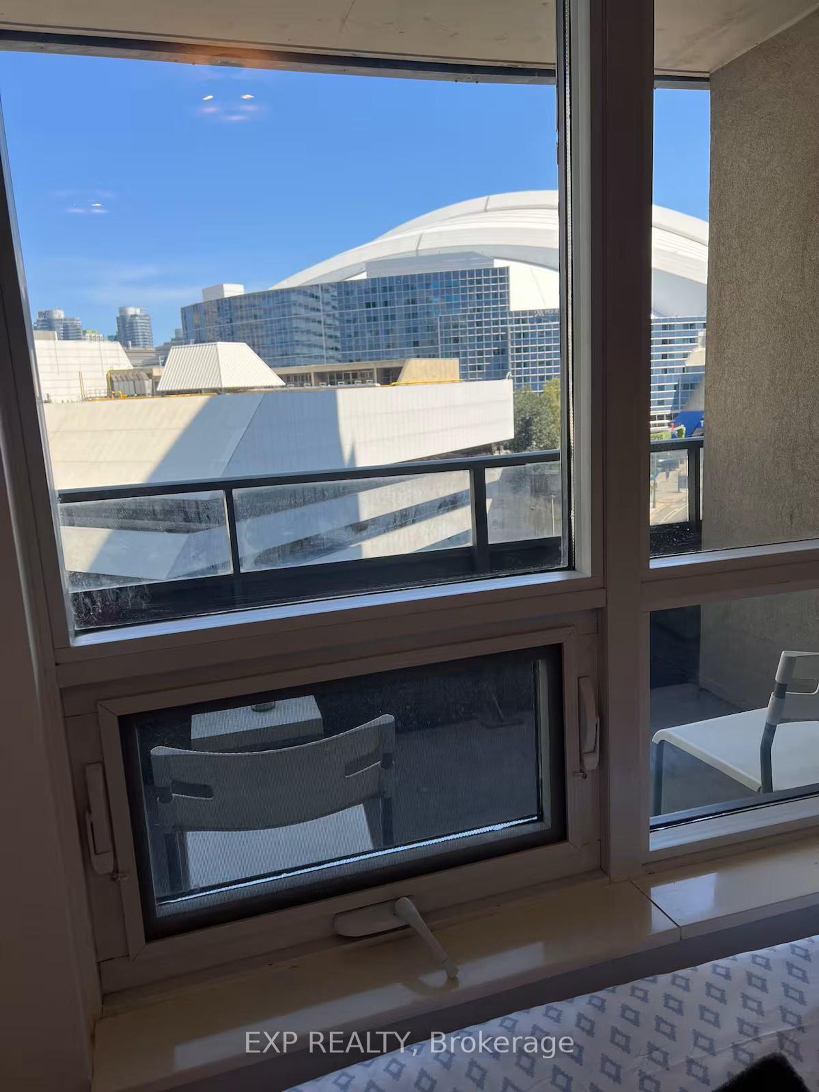 Photo 8 at 814 - 20 Blue Jays Way, Waterfront Communities C1, Toronto Photo 8 at 814 - 20 Blue Jays Way, Waterfront Communities C1, Toronto