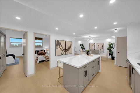 Photo 15 at 1005 - 299 Mill Road, Markland Wood, Toronto