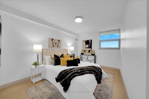 Photo 20 at 1005 - 299 Mill Road, Markland Wood, Toronto