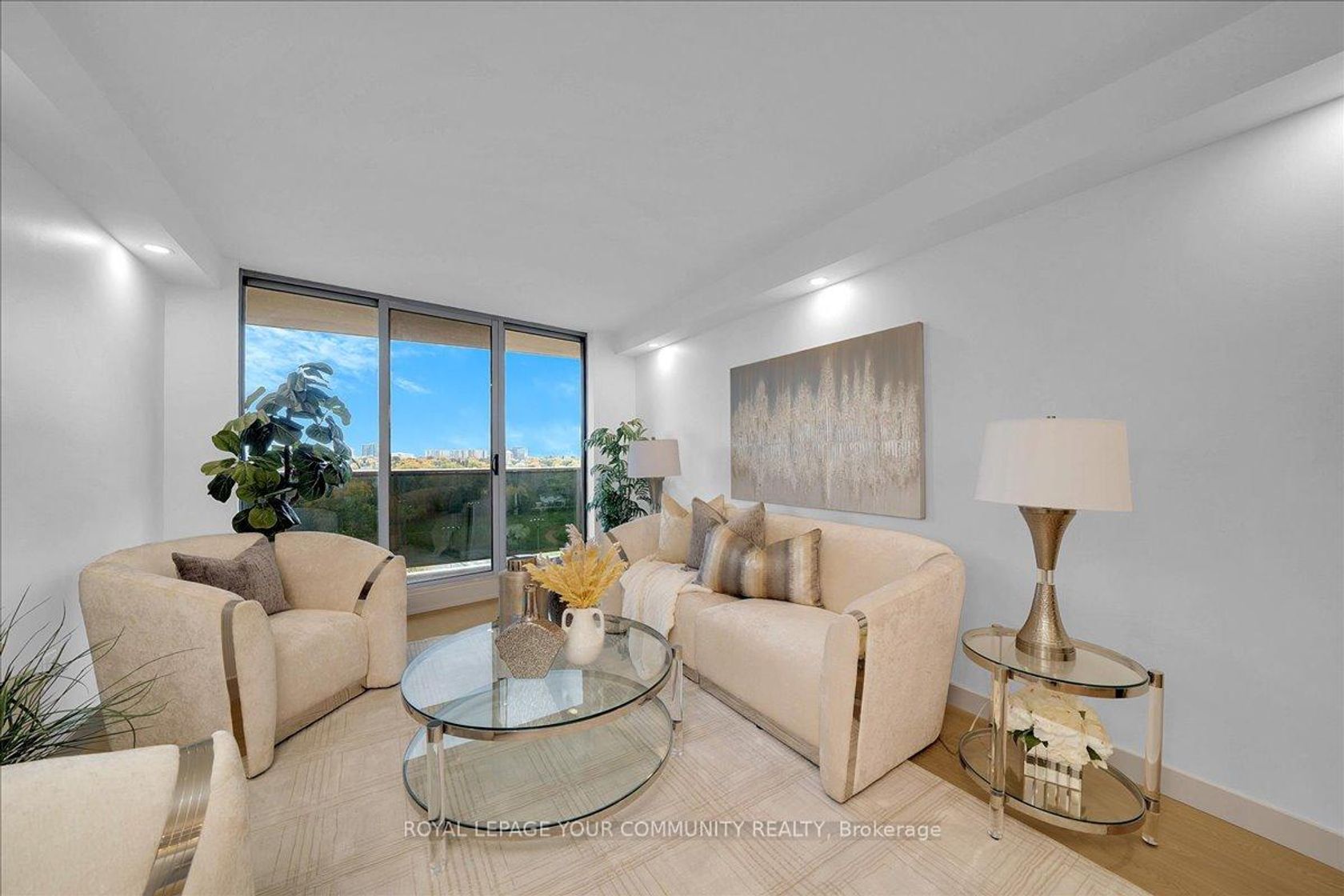 Photo 7 at 1005 - 299 Mill Road, Markland Wood, Toronto Photo 7 at 1005 - 299 Mill Road, Markland Wood, Toronto