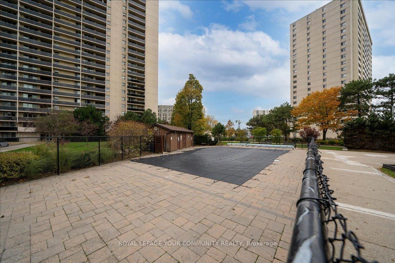 Photo 34 at 1005 - 299 Mill Road, Markland Wood, Toronto Photo 34 at 1005 - 299 Mill Road, Markland Wood, Toronto