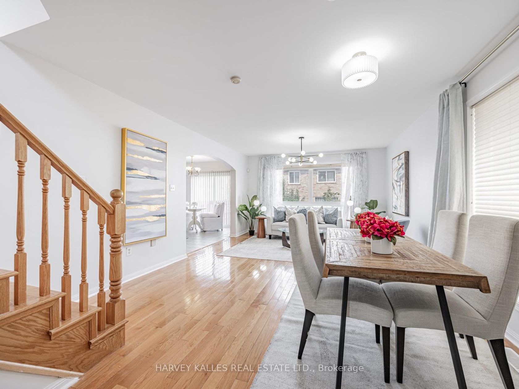 Photo 5 at 9 Bobcat Terrace, Rouge E11, Toronto Photo 5 at 9 Bobcat Terrace, Rouge E11, Toronto