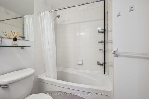 Photo 7 at 1014 - 85 Bloor Street E, Yonge Corridor, Toronto