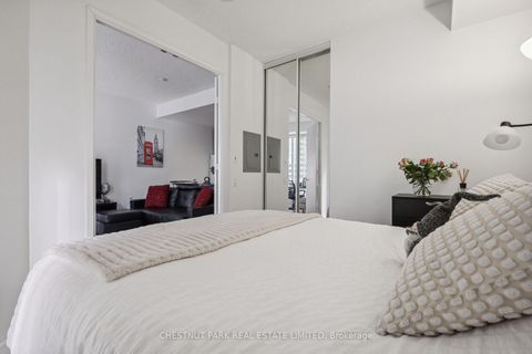 Photo 14 at 1014 - 85 Bloor Street E, Yonge Corridor, Toronto