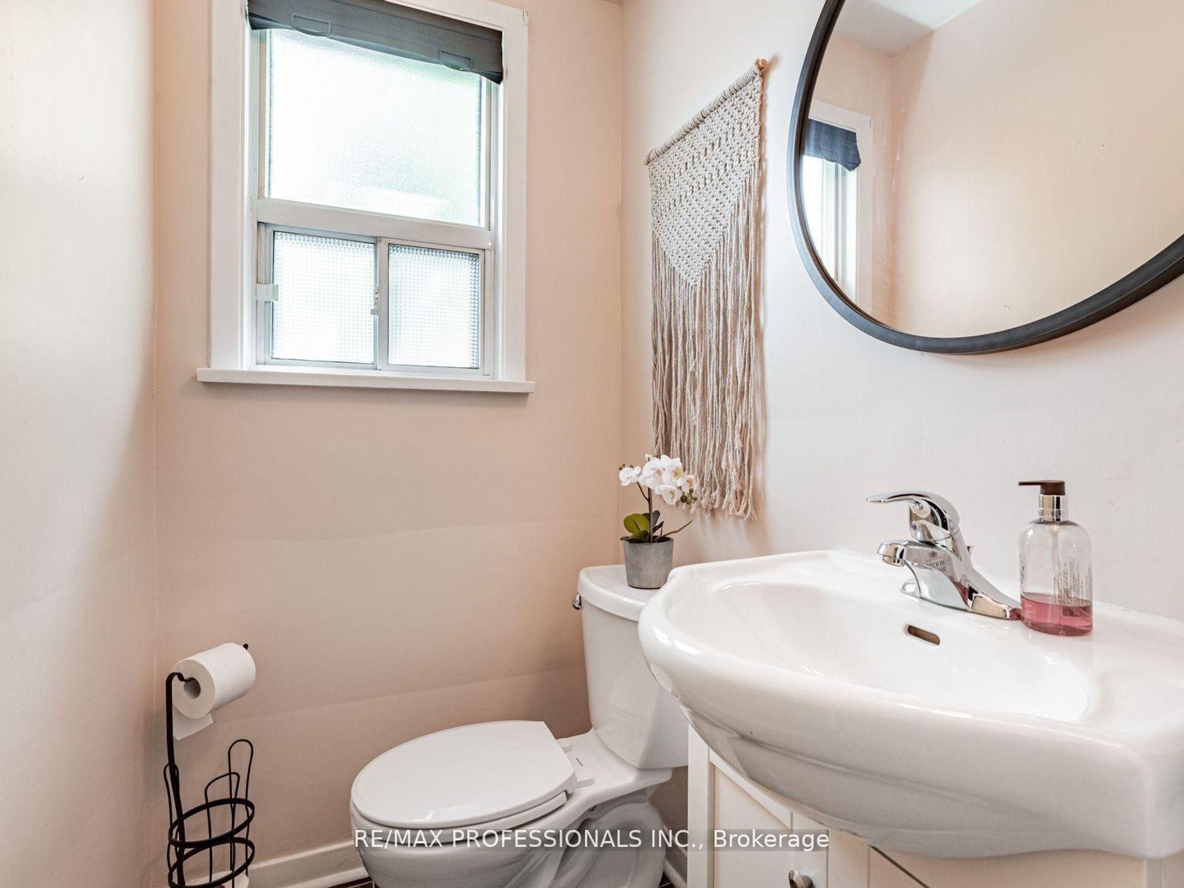 Photo 10 at 281 Jeffcoat Drive, Clairville, Toronto