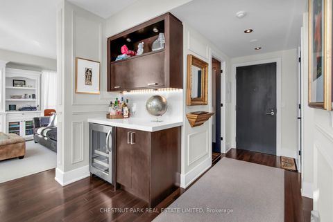 Photo 2 at 617 - 120 Homewood Avenue, South St. James Town, Toronto