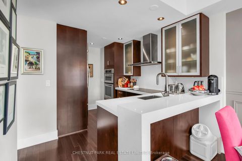 Photo 13 at 617 - 120 Homewood Avenue, South St. James Town, Toronto