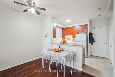 Photo 11 at 926 - 3650 Kingston Road, Scarborough Village, Toronto