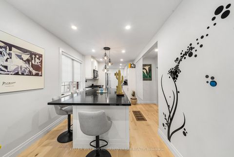 Photo 9 at 87 Fourth Street, New Toronto, Toronto