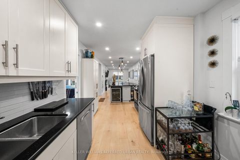 Photo 18 at 87 Fourth Street, New Toronto, Toronto