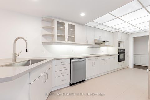 Photo 5 at 79 Larkfield Drive, Don Mills, Toronto