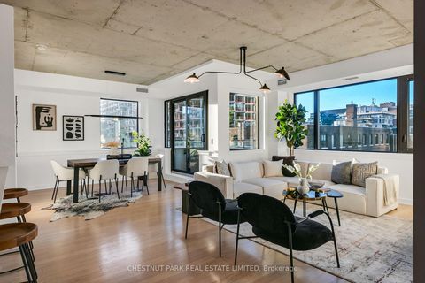 Photo 0 at 610 - 400 Wellington Street, Waterfront Communities C1, Toronto