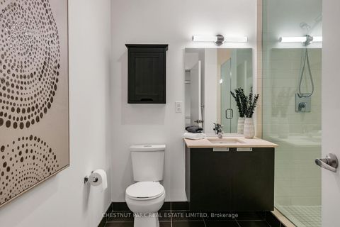 Photo 6 at 610 - 400 Wellington Street, Waterfront Communities C1, Toronto