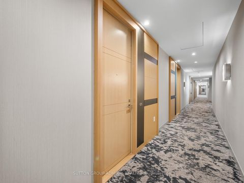 Photo 7 at 525 - 39 Queens Quay E, Waterfront Communities C8, Toronto