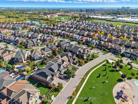 Photo 31 at 15 Carl Raby Street, Bowmanville, Clarington