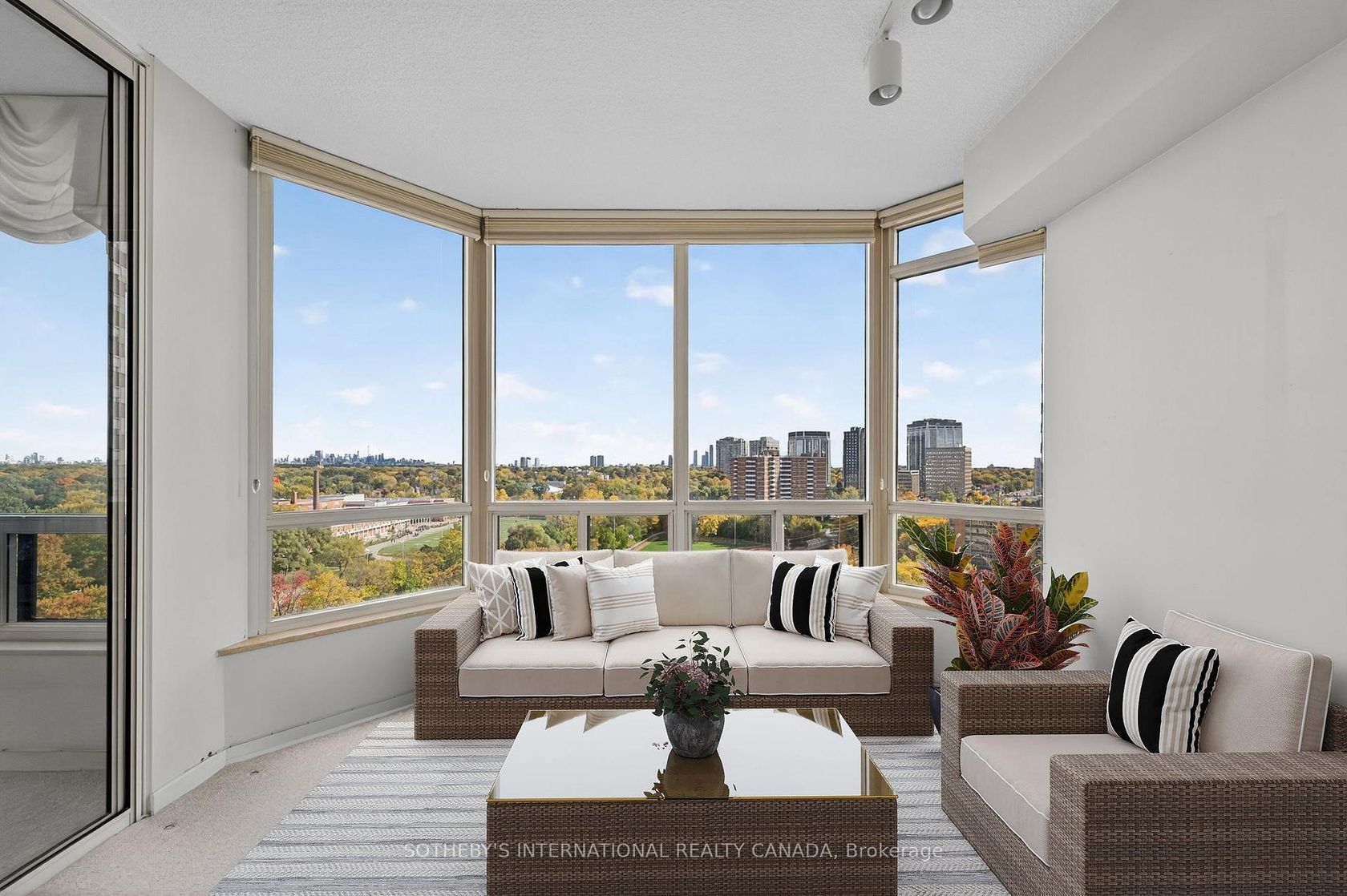 Photo 10 at 1504 - 1320 Islington Avenue, City Centre West, Toronto Photo 10 at 1504 - 1320 Islington Avenue, City Centre West, Toronto