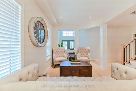 Photo 6 at 2498 Longridge Crescent, RO River Oaks, Oakville