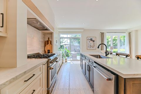 Photo 9 at 2498 Longridge Crescent, RO River Oaks, Oakville