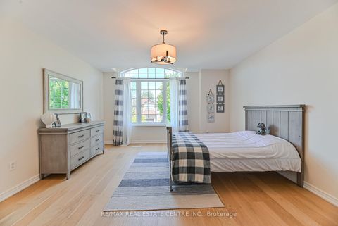 Photo 28 at 2498 Longridge Crescent, RO River Oaks, Oakville