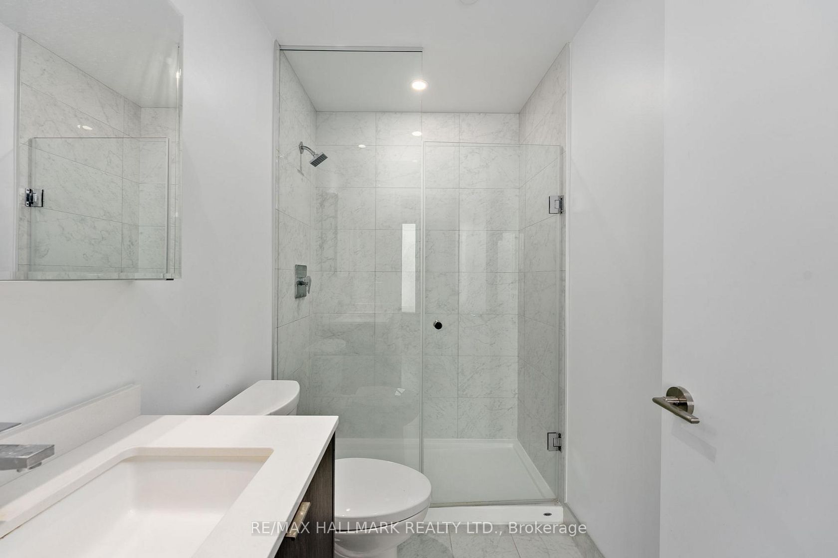 Photo 11 at 3807 - 1928 Lakeshore Boulevard W, South Parkdale, Toronto Photo 11 at 3807 - 1928 Lakeshore Boulevard W, South Parkdale, Toronto