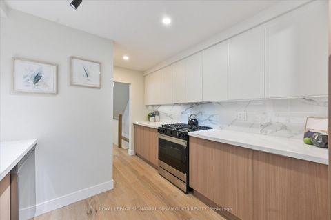 Photo 13 at 21 Frankdale Avenue, East York, Toronto