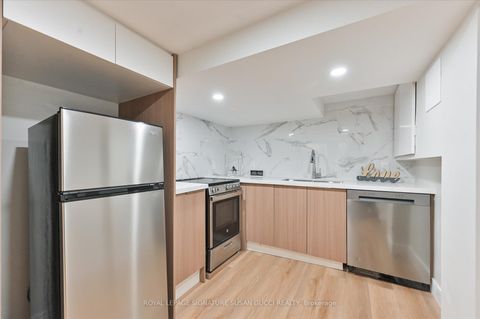 Photo 33 at 21 Frankdale Avenue, East York, Toronto