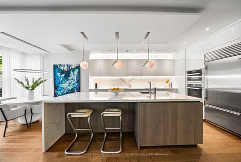 Photo 18 at 150 Douglas Drive, Moore Park, Toronto