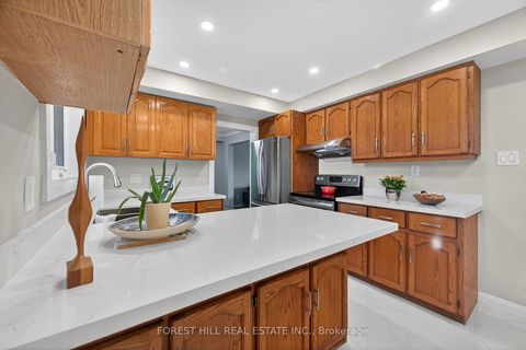 Photo 4 at 30 Goodview Road, Don Valley Village, Toronto