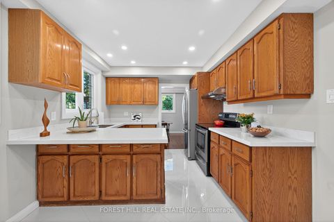 Photo 5 at 30 Goodview Road, Don Valley Village, Toronto