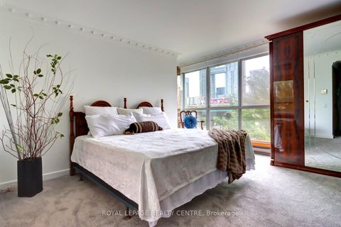 Photo 27 at 401W - 480 Queens Quay W, Waterfront Communities C1, Toronto