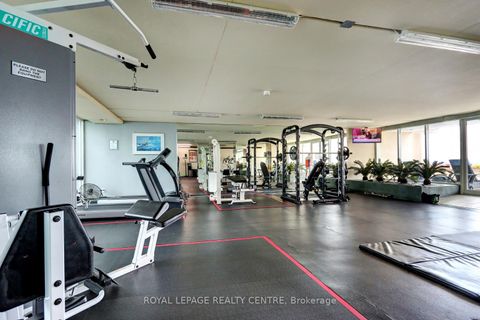 Photo 41 at 401W - 480 Queens Quay W, Waterfront Communities C1, Toronto