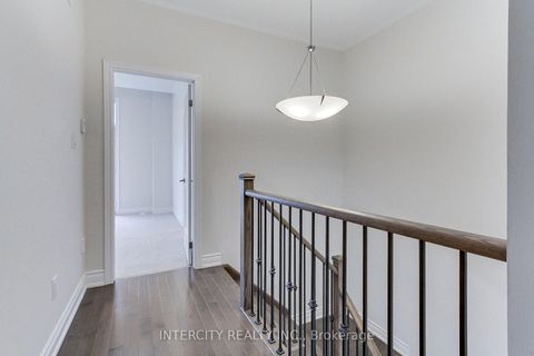 Photo 29 at 7 Adaskin Avenue, Patterson, Vaughan